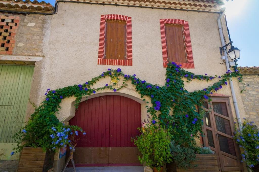 Le Brianyourhosthelper Apartment Минерв Екстериор снимка