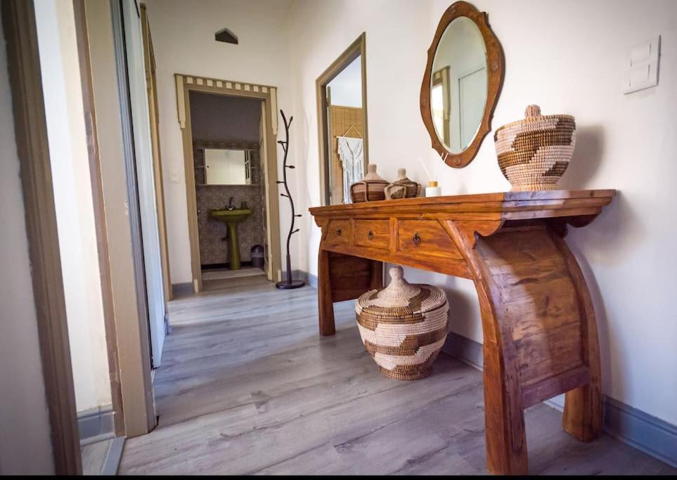 Le Brianyourhosthelper Apartment Минерв Екстериор снимка